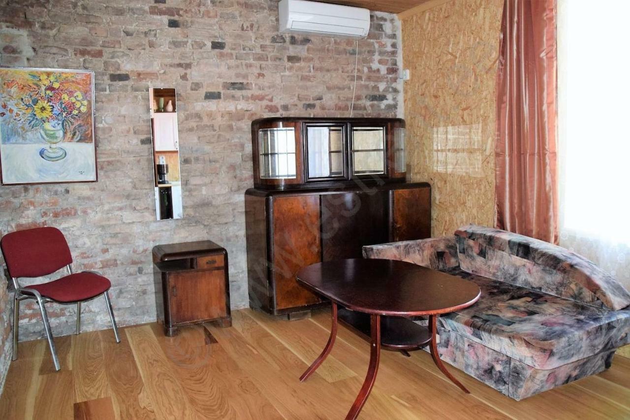 Private Apartment In The Centre Of Parnu/Pernau Kültér fotó